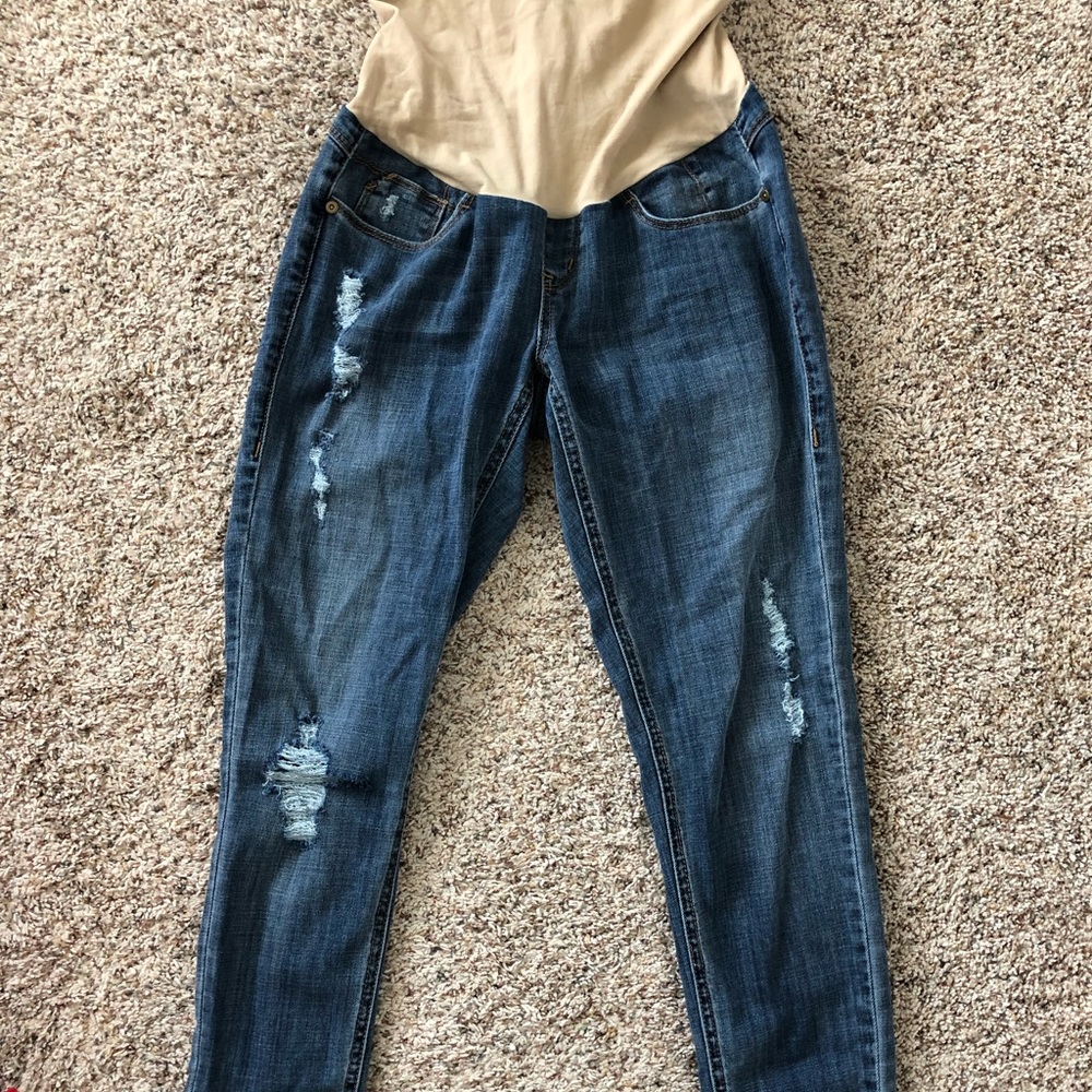 A Pea In the Pod Maternity Jeans